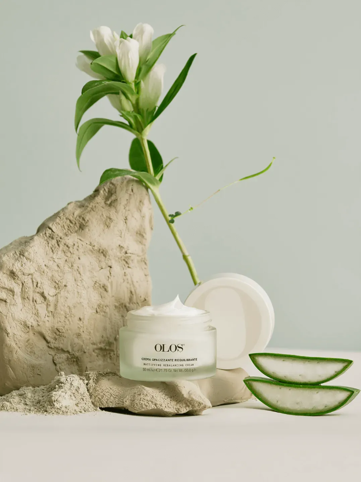 CREMA OPACIZZANTE RIEQUILIBRANTE